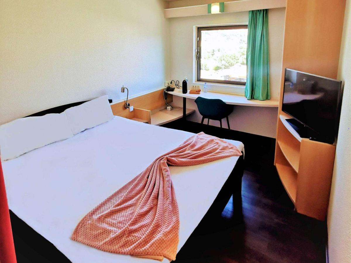 Hotel Ibis Leiria Fatima Экстерьер фото