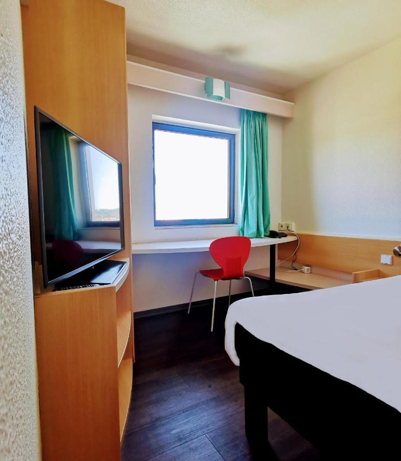 Hotel Ibis Leiria Fatima Экстерьер фото
