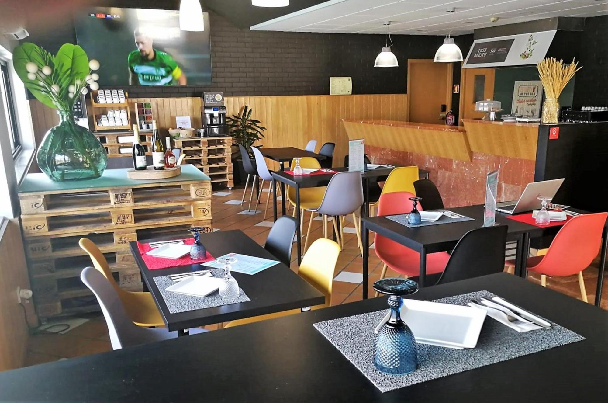 Hotel Ibis Leiria Fatima Экстерьер фото