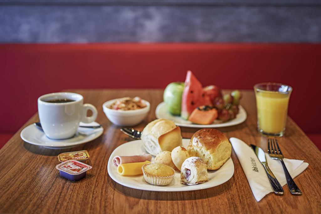 Hotel Ibis Leiria Fatima Экстерьер фото