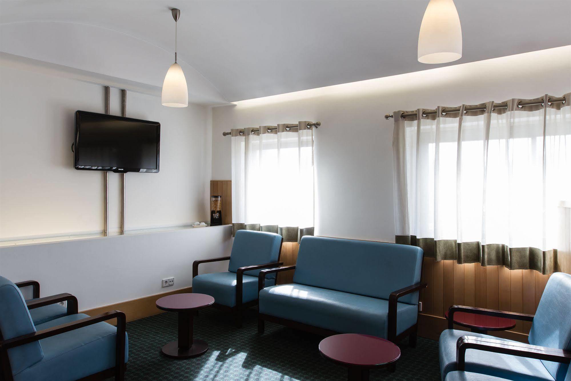 Hotel Ibis Leiria Fatima Экстерьер фото