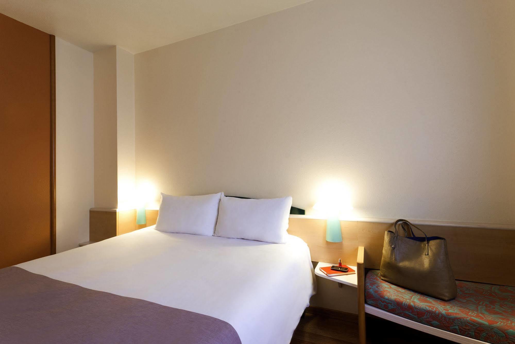Hotel Ibis Leiria Fatima Экстерьер фото